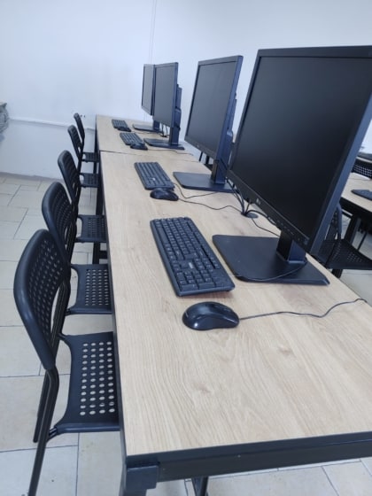 מכללת קודסטאק בירושלים כיתת מחשבים